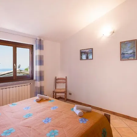 Stefania Appartamento Santa Maria (Vibo Valentia)